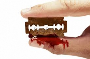 Ցմահ դատապարտյալը կտրել է երակները