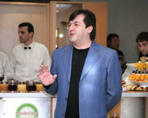 Հարություն Փամբուկյանը մեկ տարուց ավելի է՝ ցանկանում է հրաժարվել Թենիսի ֆեդերացիայի նախագահի պաշտոնից