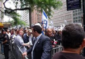 Նյու Յորքի հազարավոր բնակիչներ դուրս են եկել բողոքի երթի՝ ընդդեմ Իսրայելի ռազմական գործողությունների