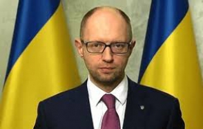 Яценюк решил остаться на посту премьер-министра Украины
