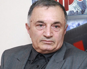 Աքլորանալը դեռ հերոսության և առավել ևս՝ բարձրակարգ զինվորական լինելու նշան չէ