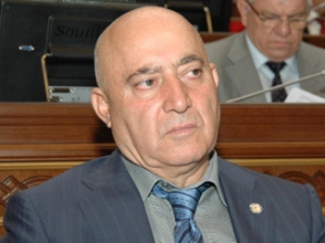 Ռուբեն Գևորգյան. «Սահմանադրությունը փոխելով՝ ուզում են իրենց վրայով ժիլետ կարել» (տեսանյութ)