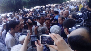 Նաիրիտցիներին մեկ ամսվա աշխատավարձ կվճարեն