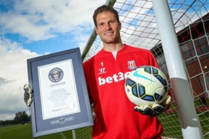 Гол вратаря Асмира Беговича внесли в Книгу рекордов Гиннесса