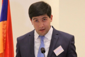 Դավիթ Հարությունյան. «Սահմանադրական փոփոխություններին մենք դեմ ենք»