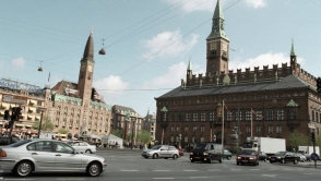 В результате стрельбы в здании суда в Копенгагене погиб один человек