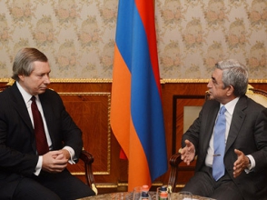 Սերժ Սարգսյանն ընդունել է Ջեյմս Ուորլիքին