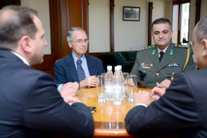 Սեյրան Օհանյանն ընդունել է ՀՀ-ում Հունաստանի դեսպանին