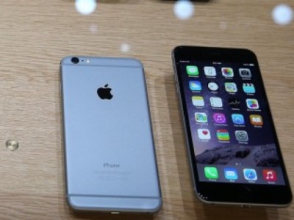 «Apple» начала официальные продажи «iPhone 6» и «iPhone 6 Plus»