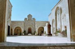 Իսլամիստները պայթեցրել են Դեյր էզ Զորի Սրբոց նահատակաց հայկական եկեղեցին