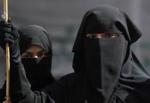«The Guardian». «Հարյուրավոր երիտասարդ կանայք լքում են Արևմուտքը՝ միանալու իսլամիստներին»