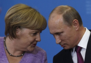 Меркель планирует обсудить с Путиным в Милане вопросы поставок газа