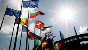 Главы МИД ЕС обсудят в Люксембурге развитие ситуации на Украине