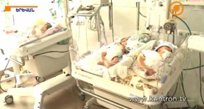 Այսօր վաղ առավոտյան «Արմենիա» բժշկական կենտրոնում եռյակ է ծնվել (տեսանյութ)