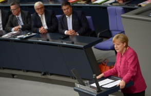 Меркель не видит причин для отмены санкций в отношении России