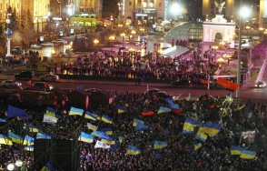 Պորոշենկոն «եվրամայդանի» մեկնարկի օրն ազգային տոն է հռչակել
