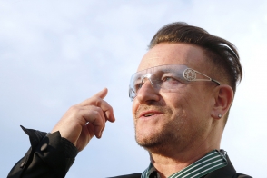 Օդում պոկվել է «U2»-ի առաջատարի անձնական ինքնաթիռի դուռը