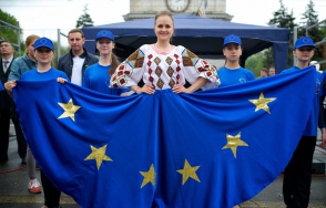 Молдавия в 2015 году подаст заявку на вступление в ЕС, сообщил президент страны