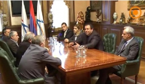 Գագիկ Ծառուկյանն ընդունել է Տիգրան Կարապետյանին (տեսանյութ)