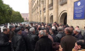 Նաիրիտցիներն այսօր նորից ցույցի են դուրս եկել