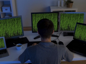 Информацию о русском хакере ФБР оценило в 3 миллиона долларов