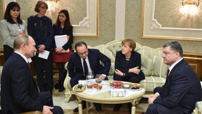 Меркель пригласила «нормандскую четверку» на переговоры в Берлин