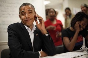 Обама не пишет SMS и не пользуется смартфоном
