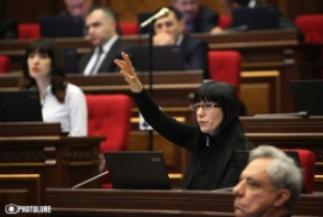 Фракция «Процветающая Армения» объявила себя оппозиционной