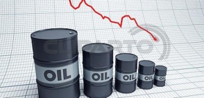 Цены на нефть снижаются на данных из Китая и заявлениях Саудовской Аравии