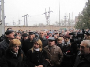 Նաիրիտցիները փակել էին գործարանի հարակից փողոցը