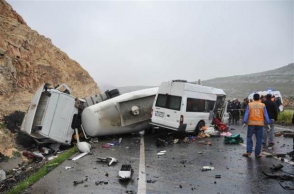 В Турции в результате аварии погибли 13 человек, в том числе дети