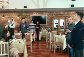 Քիմ Քարդաշյանը Հորովելն է լսել՝ Գուրգեն Դաբաղյանի կատարմամբ