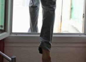 Ցած է նետվել 9-րդ հարկից