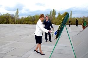 Председатель ПАСЕ почтила память жертв Геноцида армян