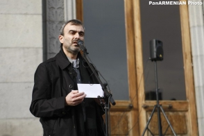 В отношении Жирайра Сефиляна осуществляется политическое преследование – адвокат