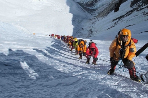 Էվերեստում ձնահյուսից լեռնագնացներ են զոհվել, այդ թվում՝ «Google»–ի մենեջերը