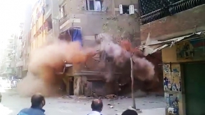 В Каире многоквартирный дом рухнул на глазах у жильцов