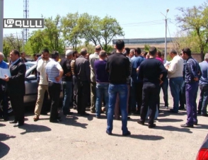 Տաքսիստները բողոքի ցույց անցկացրեցին Երևանում