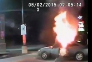 В Техасе мужчина поджег себя в автомобиле на АЗС