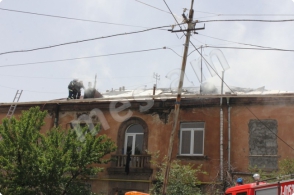 Հրդեհ Թբիլիսյան խճուղում (լուսանկարներ)