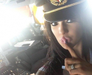 Լոնդոն-Նյու Յորք չվերթի օդանավի հրամանատարը զվարճացել է պոռնոաստղերի հետ (լուսանկար, տեսանյութ)