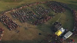 «Foo Fighters»–ի երկրպագուներն Իտալիայում տեսարժան ֆլեշմոբ են կազմակերպել (տեսանյութ)