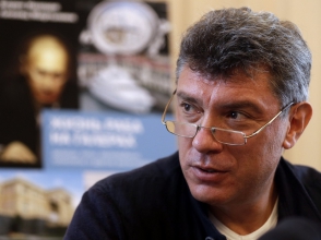 Убийца Немцова стрелял левой рукой