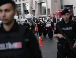 Հարձակում են գործել Թուրքիայի իշխող կուսակցության գրասենյակի վրա