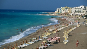 Տարեսկզբից Հունաստանը կորցրել է ռուս զբոսաշրջիկների ավելի քան 60%–ը