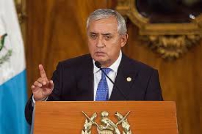 Конгресс Гватемалы принял отставку президента страны
