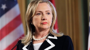 Хиллари Клинтон сожалеет о неразберихе из-за ее электронной почты