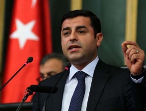 В Турции против лидера курдской партии начато расследование