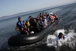 Հունաստանի ափերին 46 ներգաղթյալներով նավակ է խորտակվել