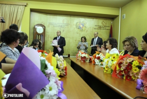 Ուսուցչի օրը նշելու համար ԿԳՆ–ին 8 մլն 950 հազ դրամ հատկացվեց